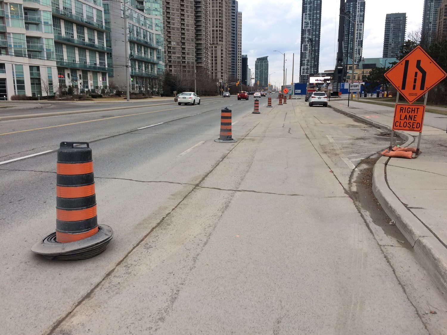 Burnhamthorpe Water Project (Contract 1 & 2)
