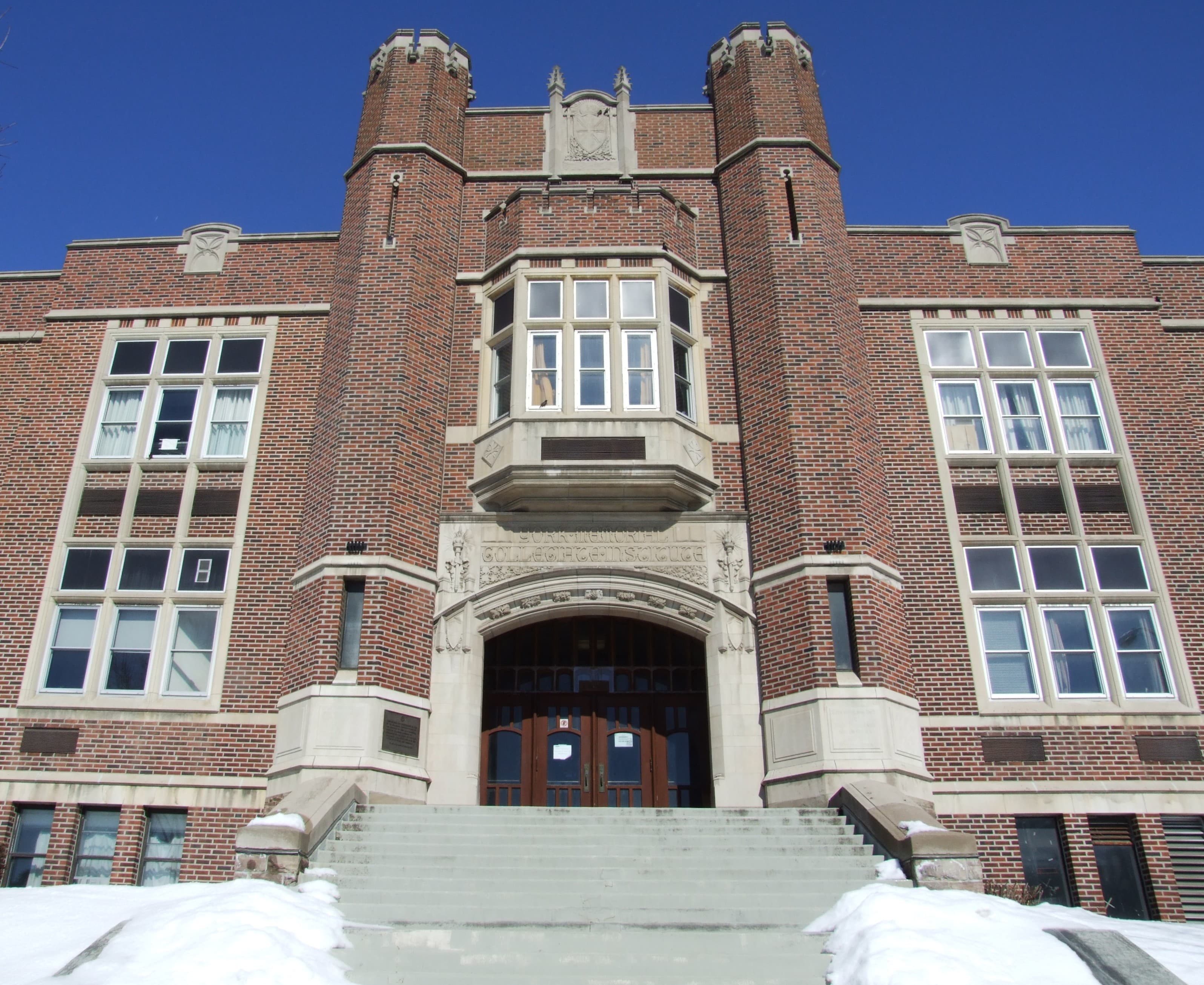 TDSB - York Memorial Collegiate Institute